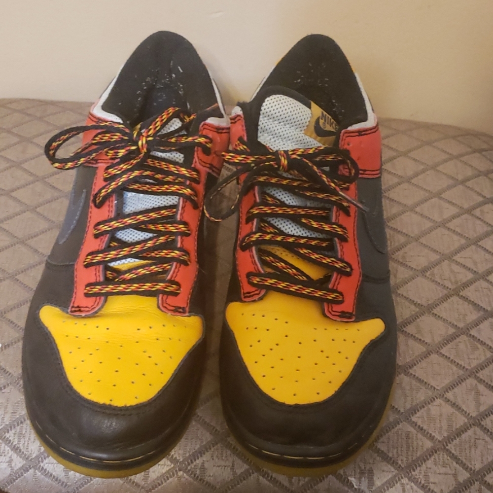 Mens sneakers